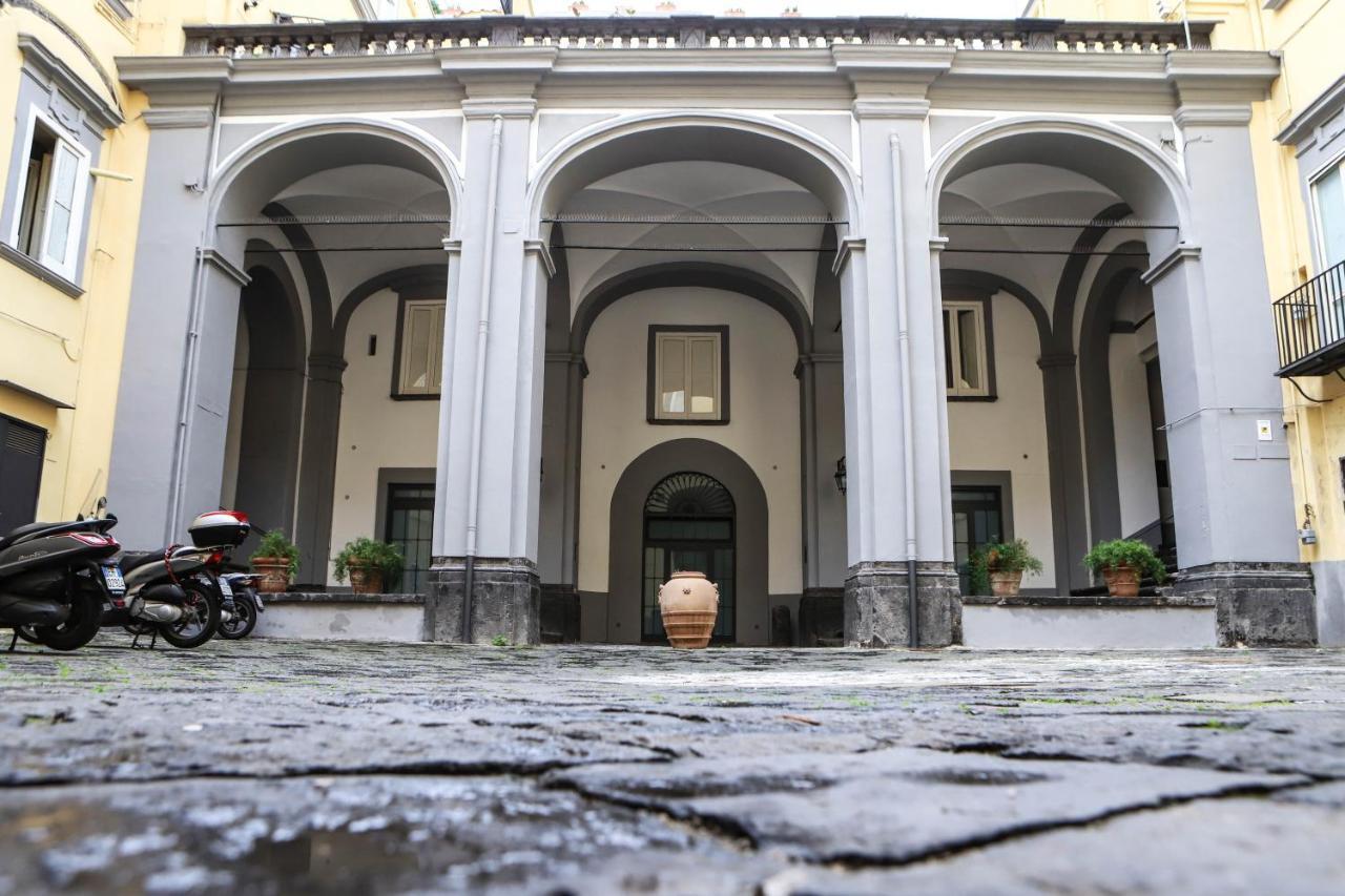 Il Loggiato By Wonderful Italy Apartment Napoli Bagian luar foto